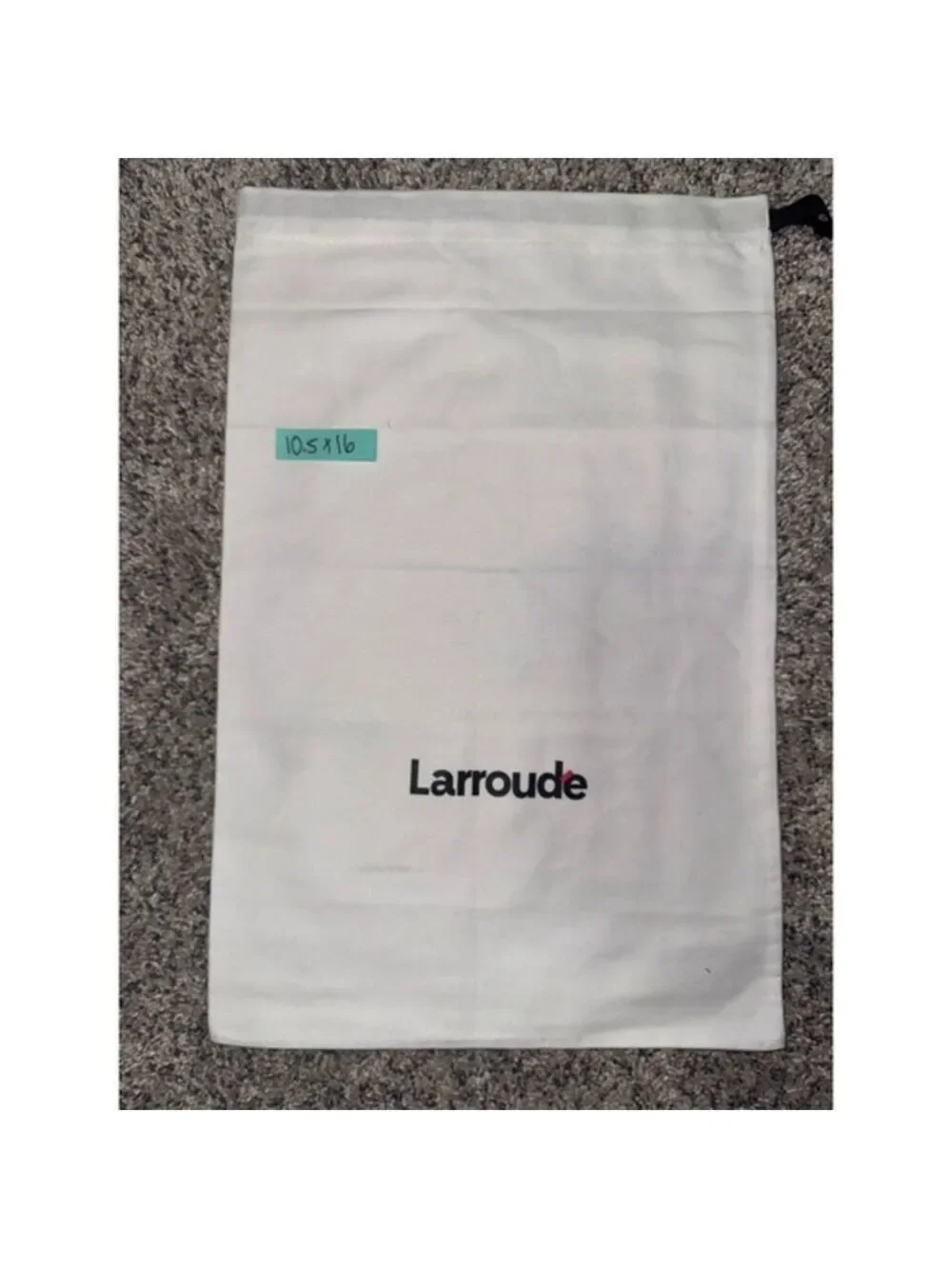 Larroude authentic larroudé